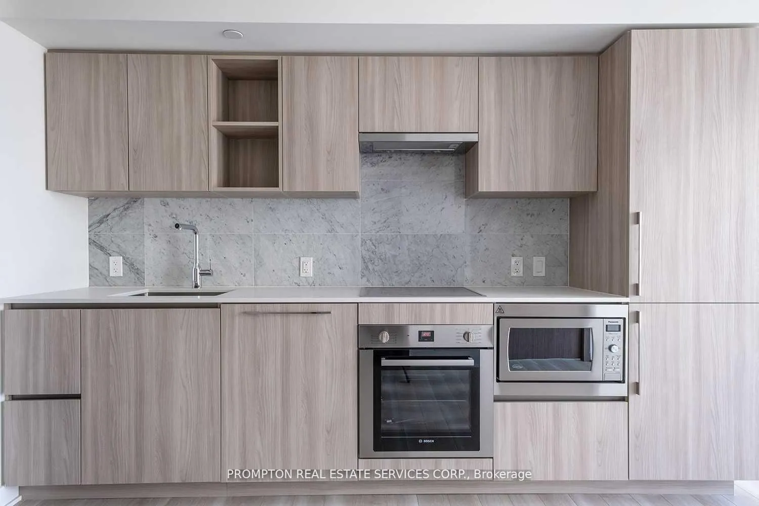 Photo 6 of Unit 3609, 17 Bathurst Street, Toronto, Waterfront Communities — HOMEH