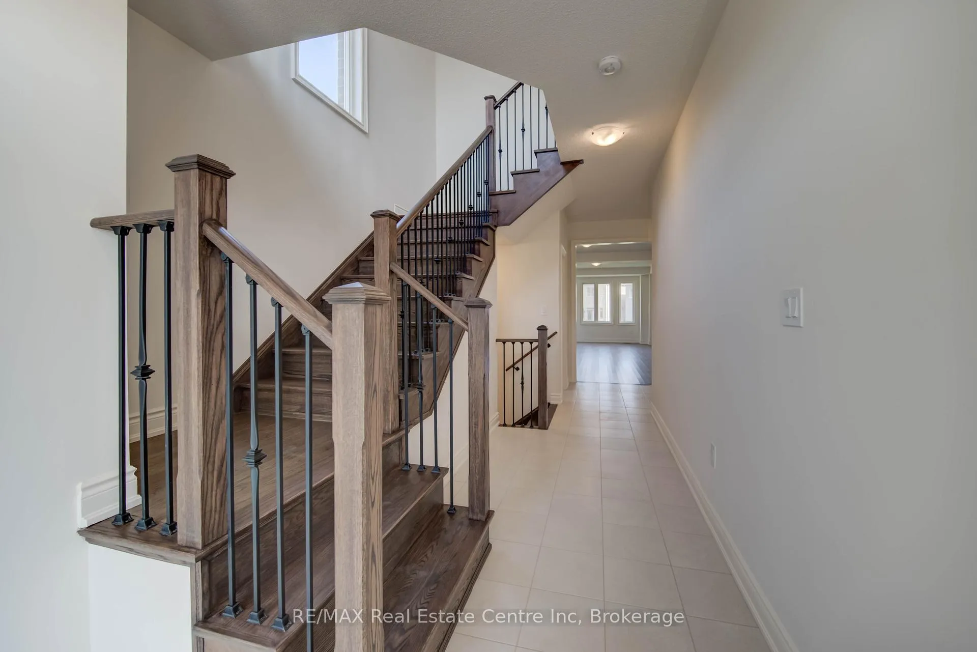 Photo 5 of 154 Attwater Drive, Cambridge, Little's Corners — HOMEH