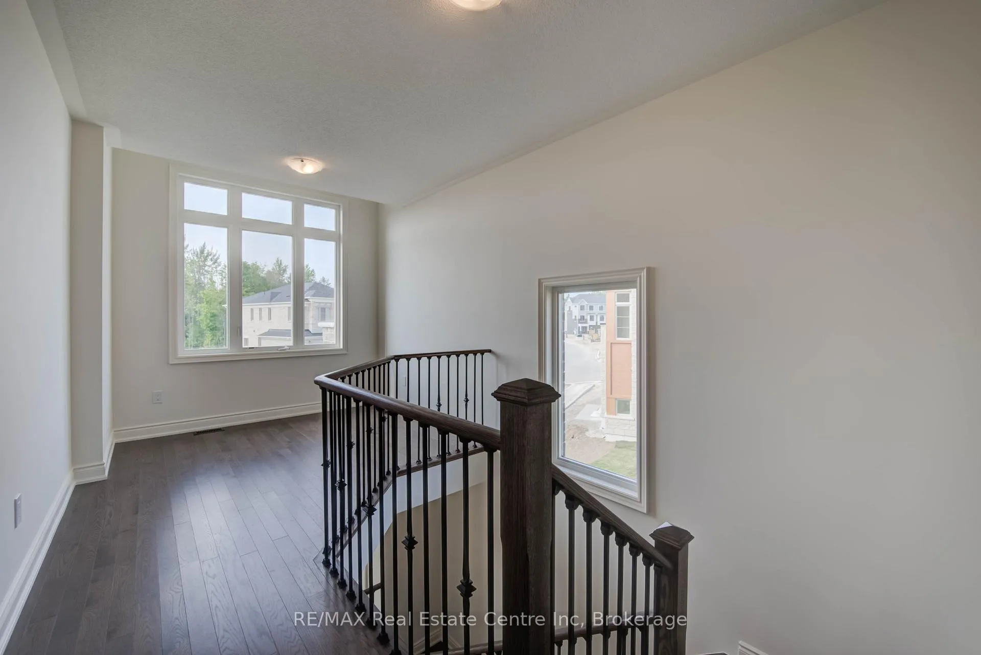 Photo 18 of 154 Attwater Drive, Cambridge, Little's Corners — HOMEH
