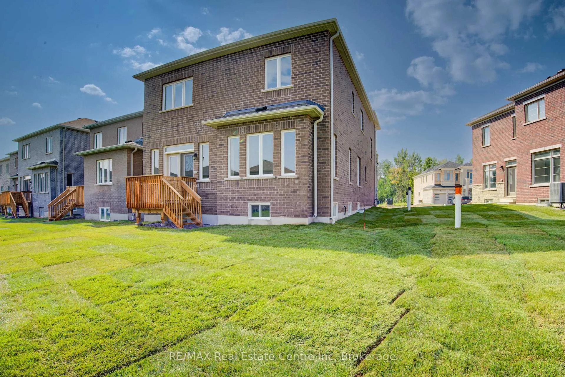 Photo 39 of 154 Attwater Drive, Cambridge, Little's Corners — HOMEH