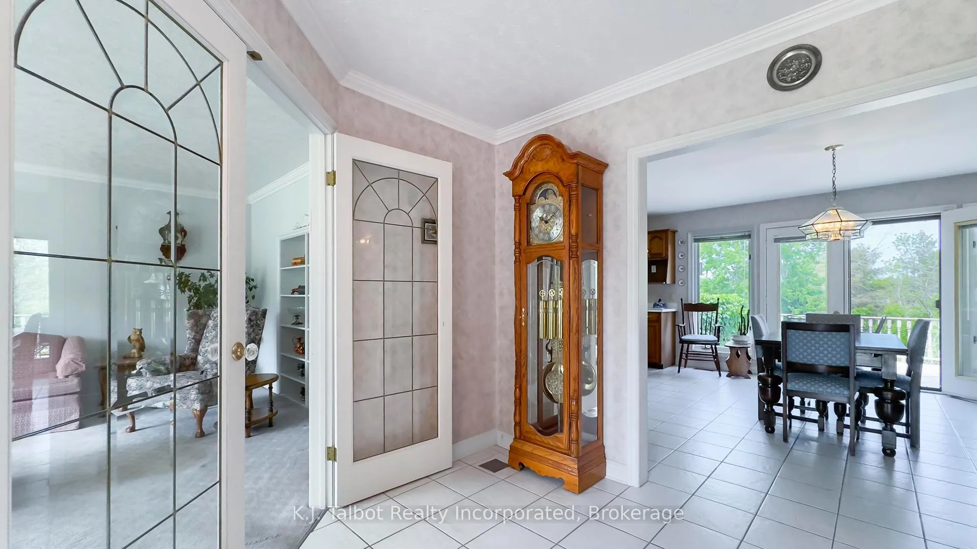 Photo 19 of 386 Templeton Street, North Huron, Blyth — HOMEH