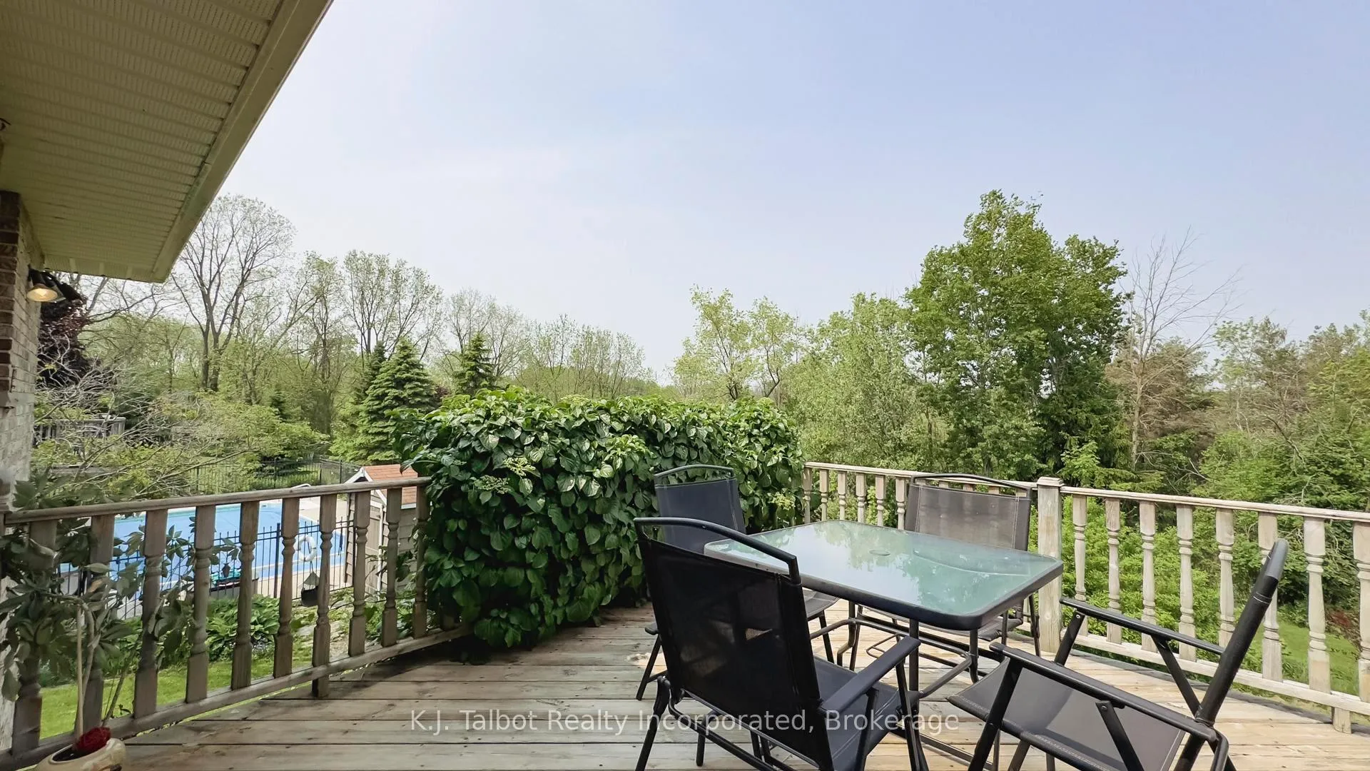Photo 48 of 386 Templeton Street, North Huron, Blyth — HOMEH