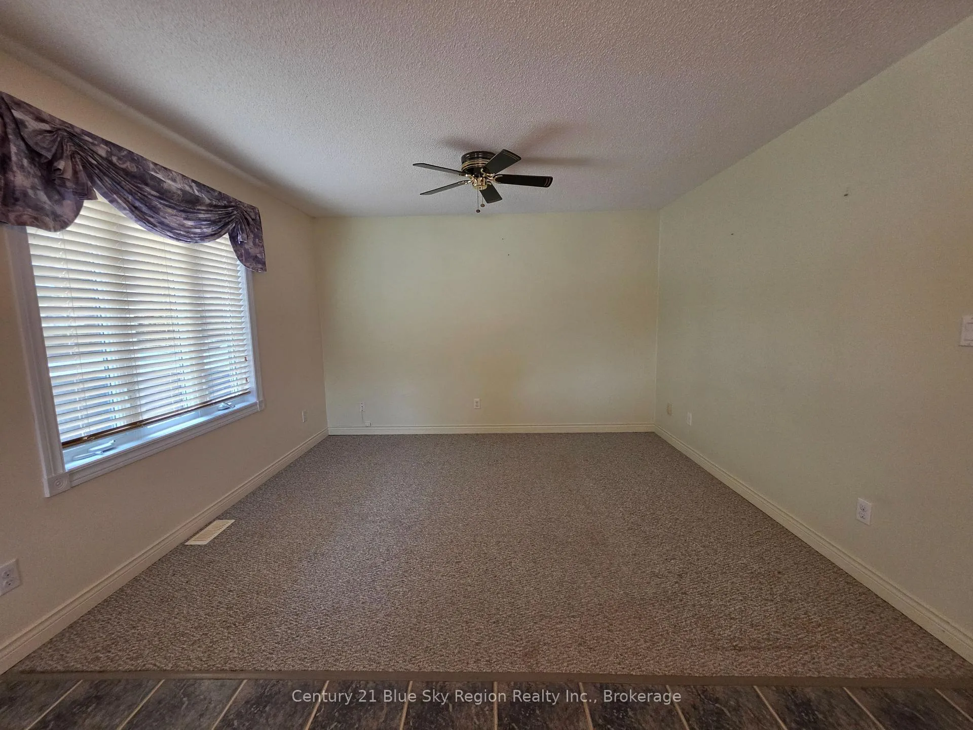 Photo 11 of 441 Mageau Street, West Nipissing, Sturgeon Falls — HOMEH