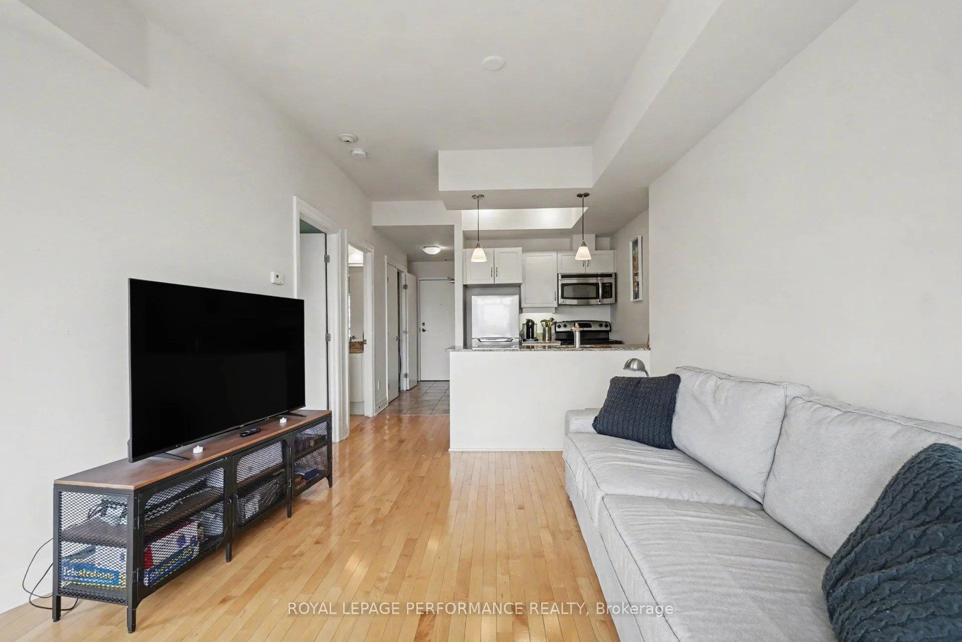 Photo 5 of Unit 801, 245 Kent Street, Ottawa, Ottawa Centre — HOMEH