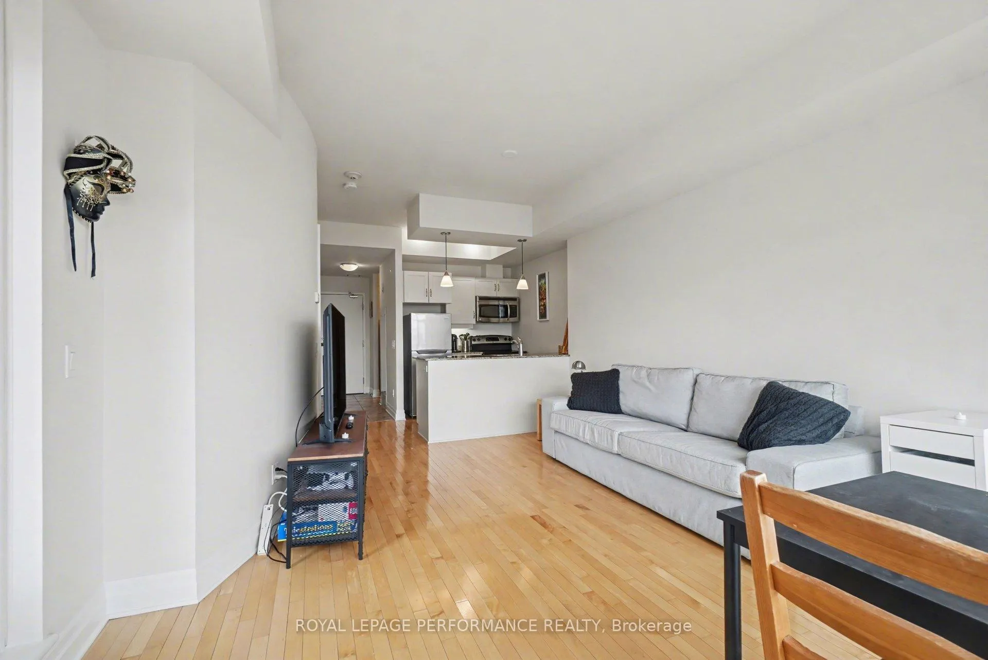 Photo 6 of Unit 801, 245 Kent Street, Ottawa, Ottawa Centre — HOMEH