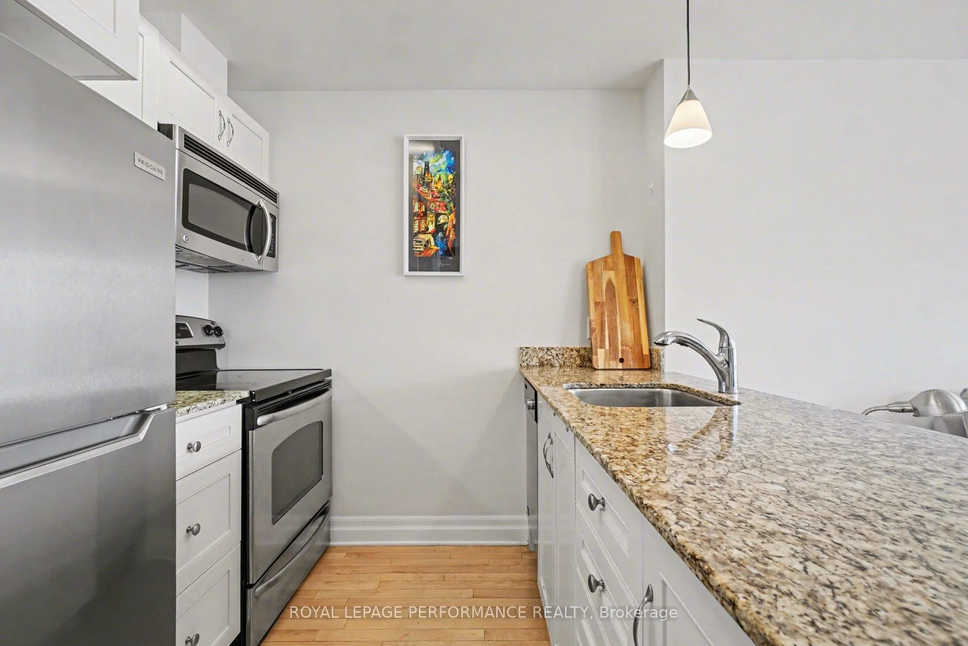Photo 10 of Unit 801, 245 Kent Street, Ottawa, Ottawa Centre — HOMEH