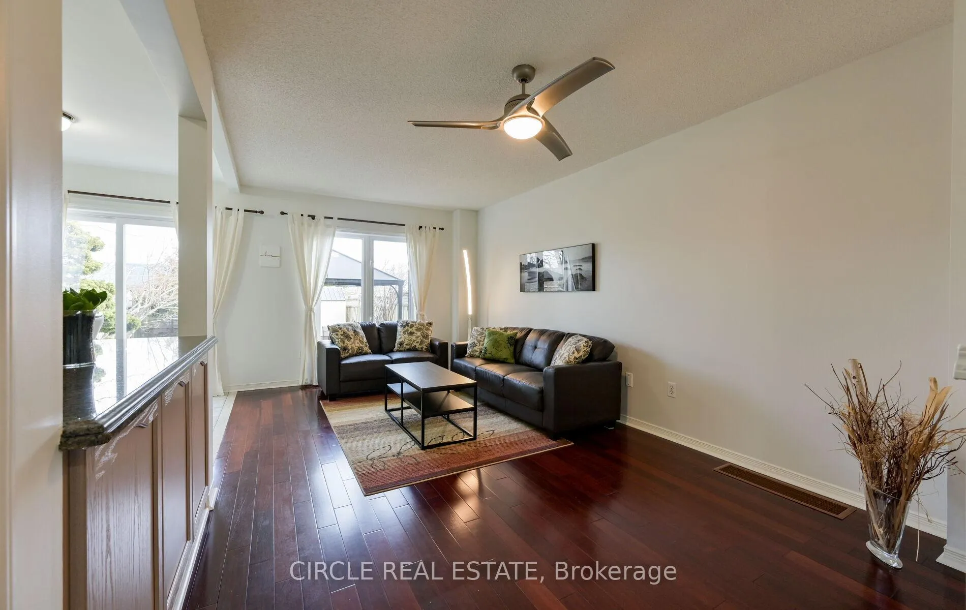 Photo 6 of 168 Twin Pines Crescent, Brampton, Northwest Sandalwood Parkway — HOMEH