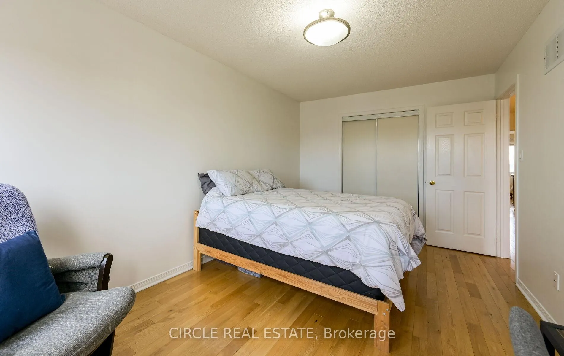 Photo 25 of 168 Twin Pines Crescent, Brampton, Northwest Sandalwood Parkway — HOMEH