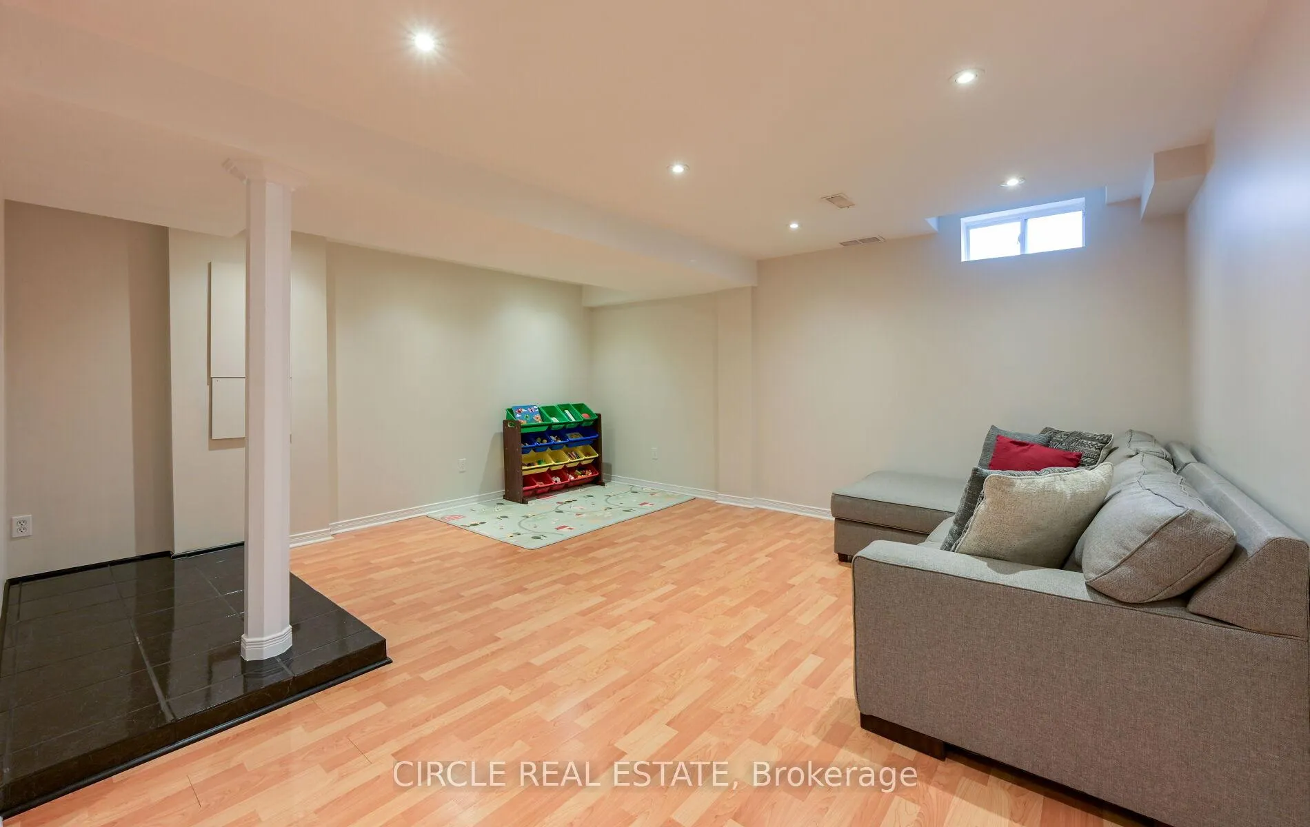 Photo 28 of 168 Twin Pines Crescent, Brampton, Northwest Sandalwood Parkway — HOMEH