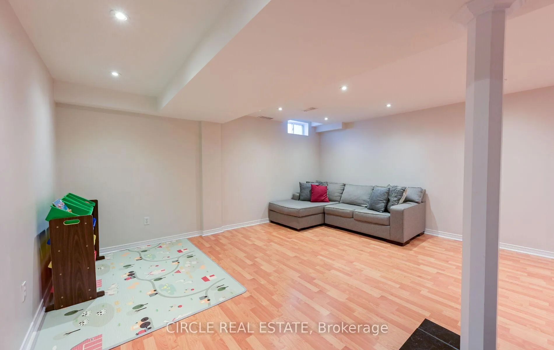 Photo 31 of 168 Twin Pines Crescent, Brampton, Northwest Sandalwood Parkway — HOMEH
