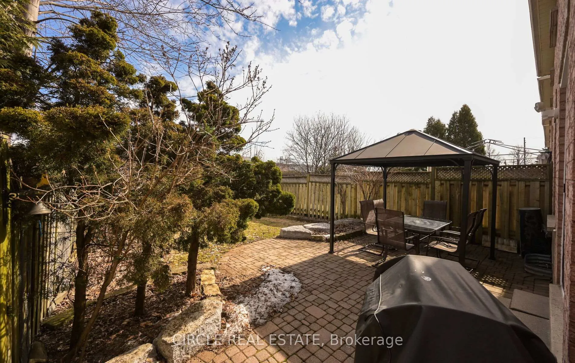 Photo 43 of 168 Twin Pines Crescent, Brampton, Northwest Sandalwood Parkway — HOMEH
