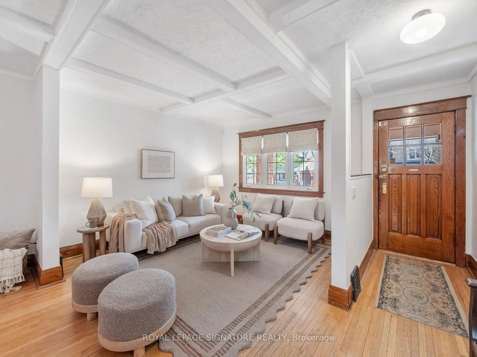 Photo 5 of 120 Hollywood Crescent, Toronto, Woodbine Corridor — HOMEH