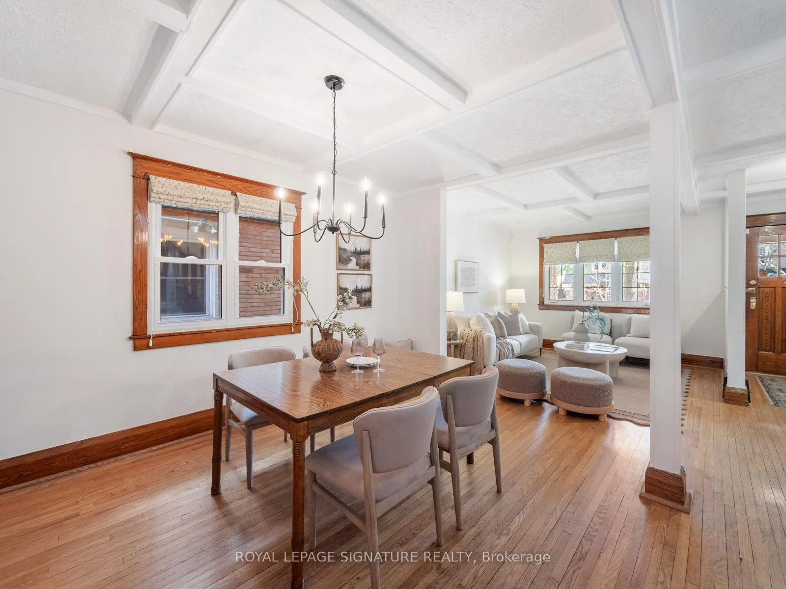 Photo 11 of 120 Hollywood Crescent, Toronto, Woodbine Corridor — HOMEH