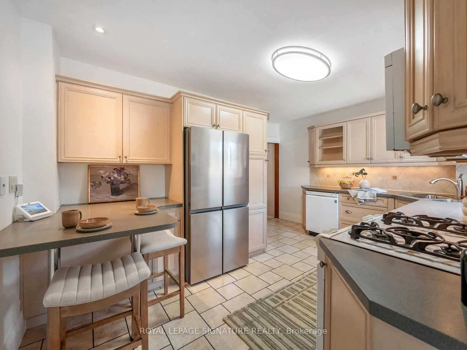 Photo 18 of 120 Hollywood Crescent, Toronto, Woodbine Corridor — HOMEH