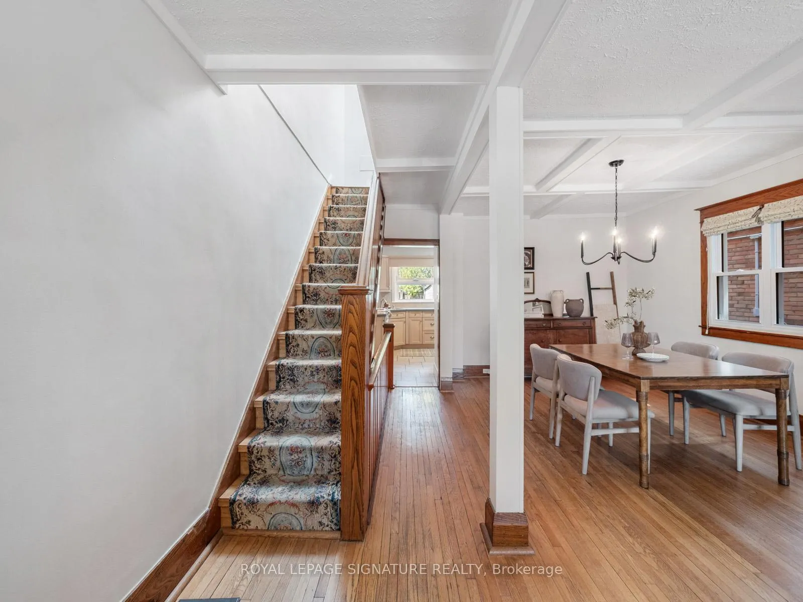 Photo 20 of 120 Hollywood Crescent, Toronto, Woodbine Corridor — HOMEH
