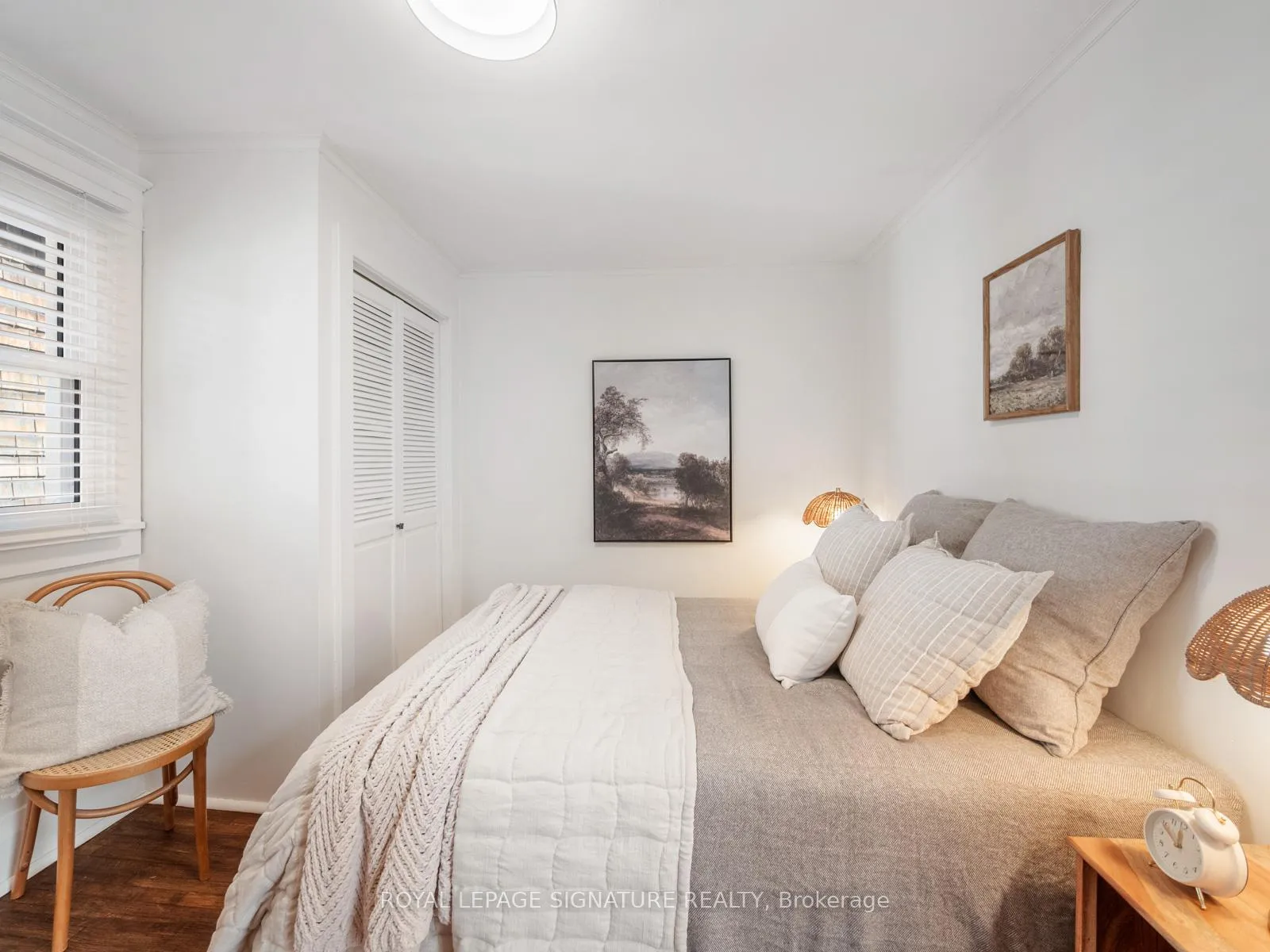 Photo 25 of 120 Hollywood Crescent, Toronto, Woodbine Corridor — HOMEH