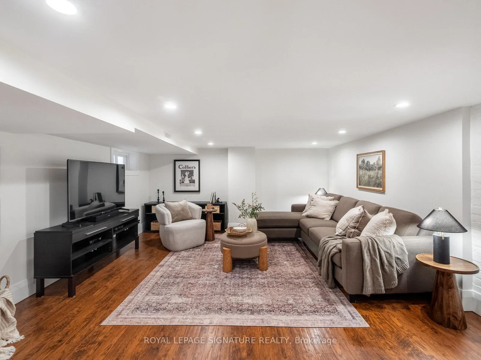 Photo 34 of 120 Hollywood Crescent, Toronto, Woodbine Corridor — HOMEH