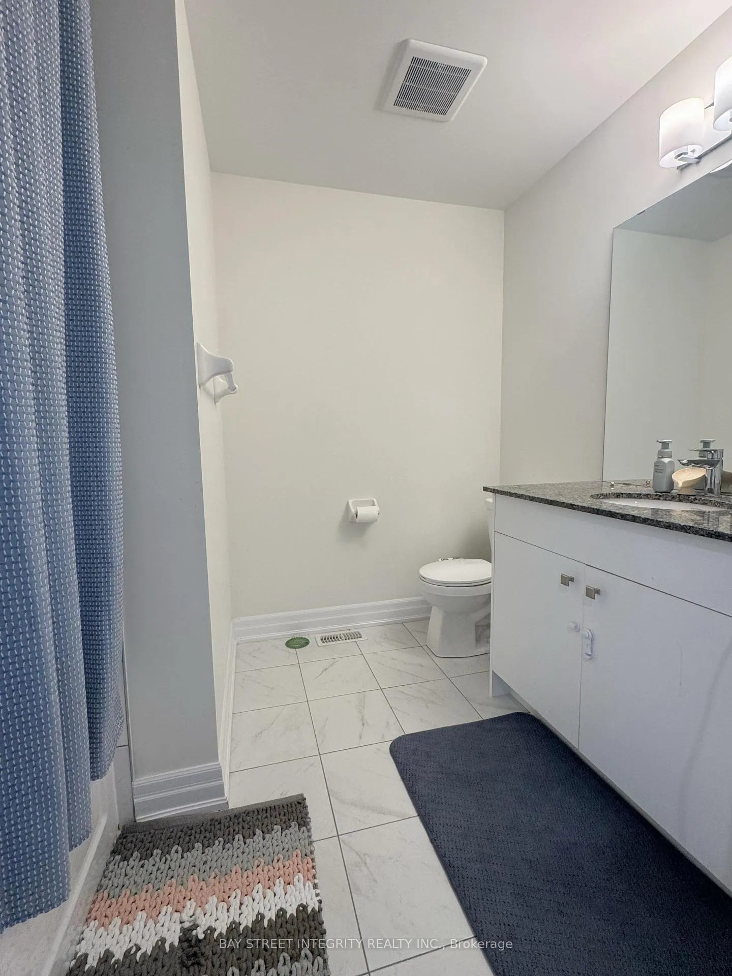 Photo 13 of Unit 7, 2267 Major Mackenzie Drive W, Vaughan, Maple — HOMEH