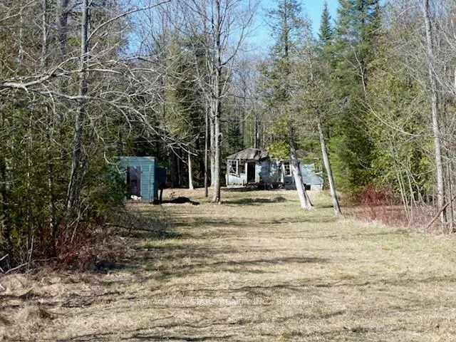 Photo 5 of 789 Foster Drive, Uxbridge, Rural Uxbridge — HOMEH