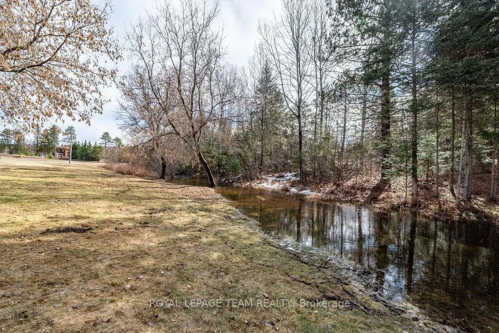 Photo 11 of 3709 Old Barrys Bay Road, Madawaska Valley, Madawaska Valley — HOMEH