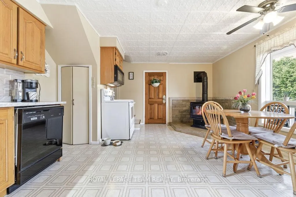 Photo 18 of 3709 Old Barrys Bay Road, Madawaska Valley, Madawaska Valley — HOMEH