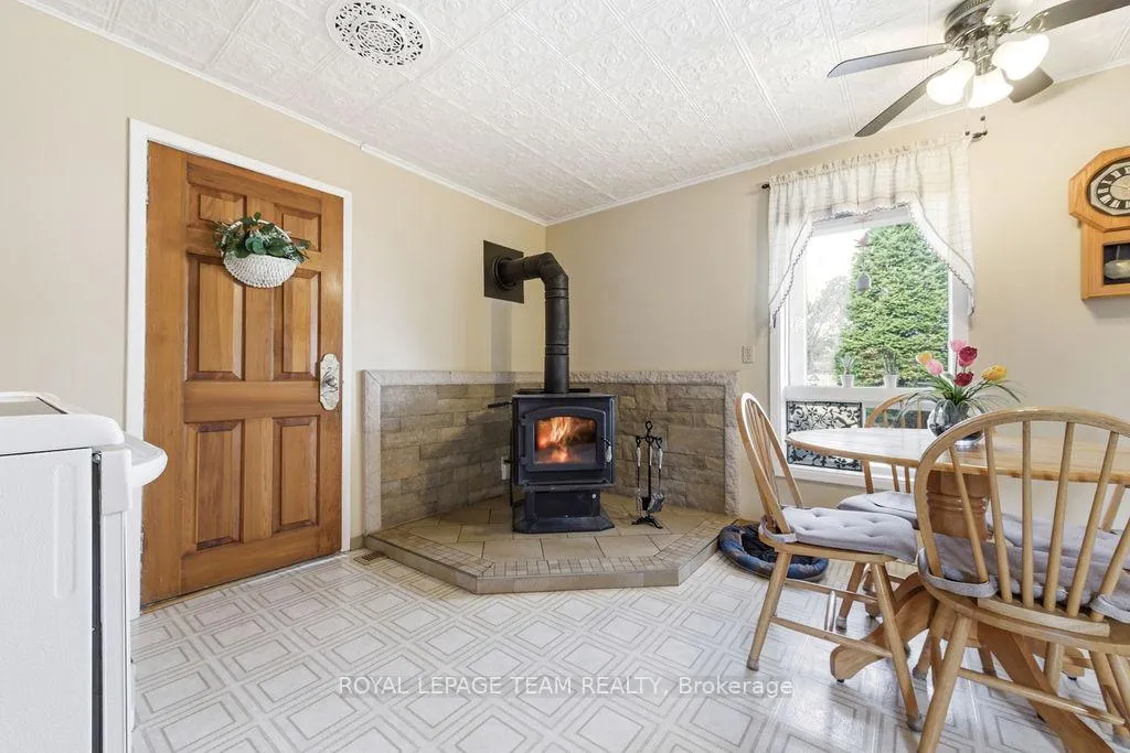 Photo 19 of 3709 Old Barrys Bay Road, Madawaska Valley, Madawaska Valley — HOMEH