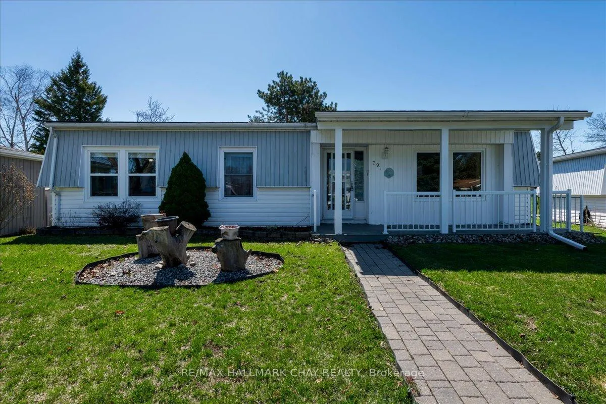 Photo 24 of 79 Linden Lane, Innisfil, Rural Innisfil — HOMEH