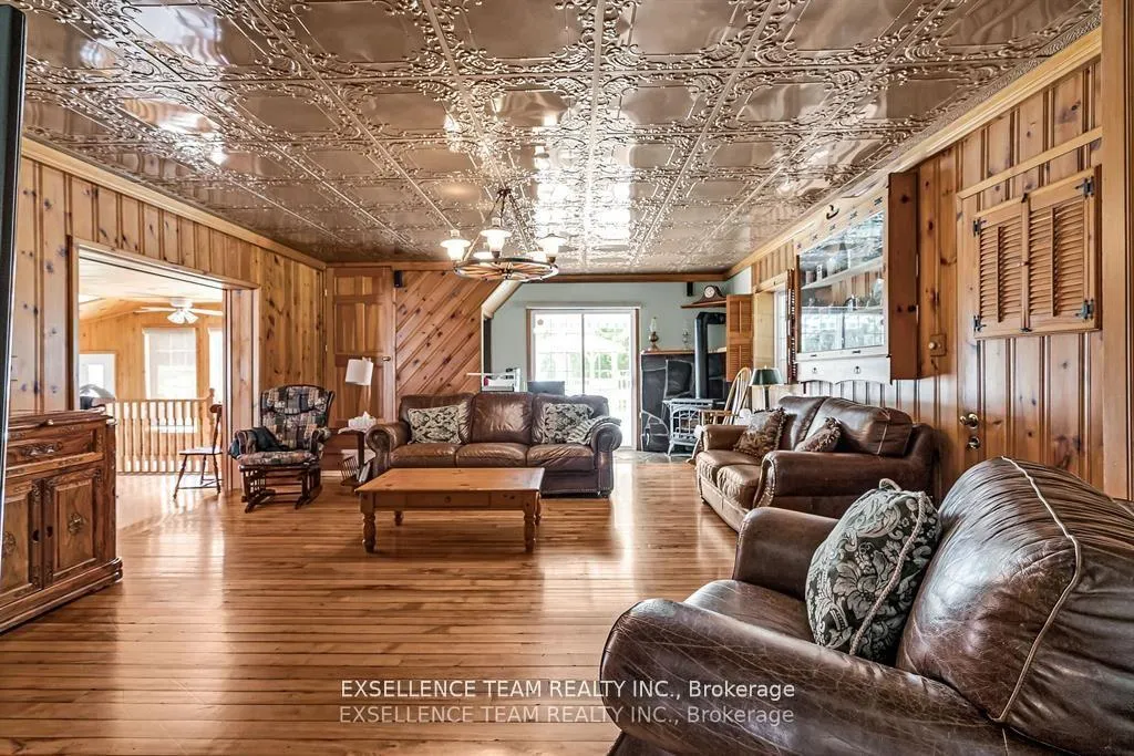 Photo 3 of 2940 County 20 Road, North Glengarry, North Glengarry (Kenyon) Twp — HOMEH