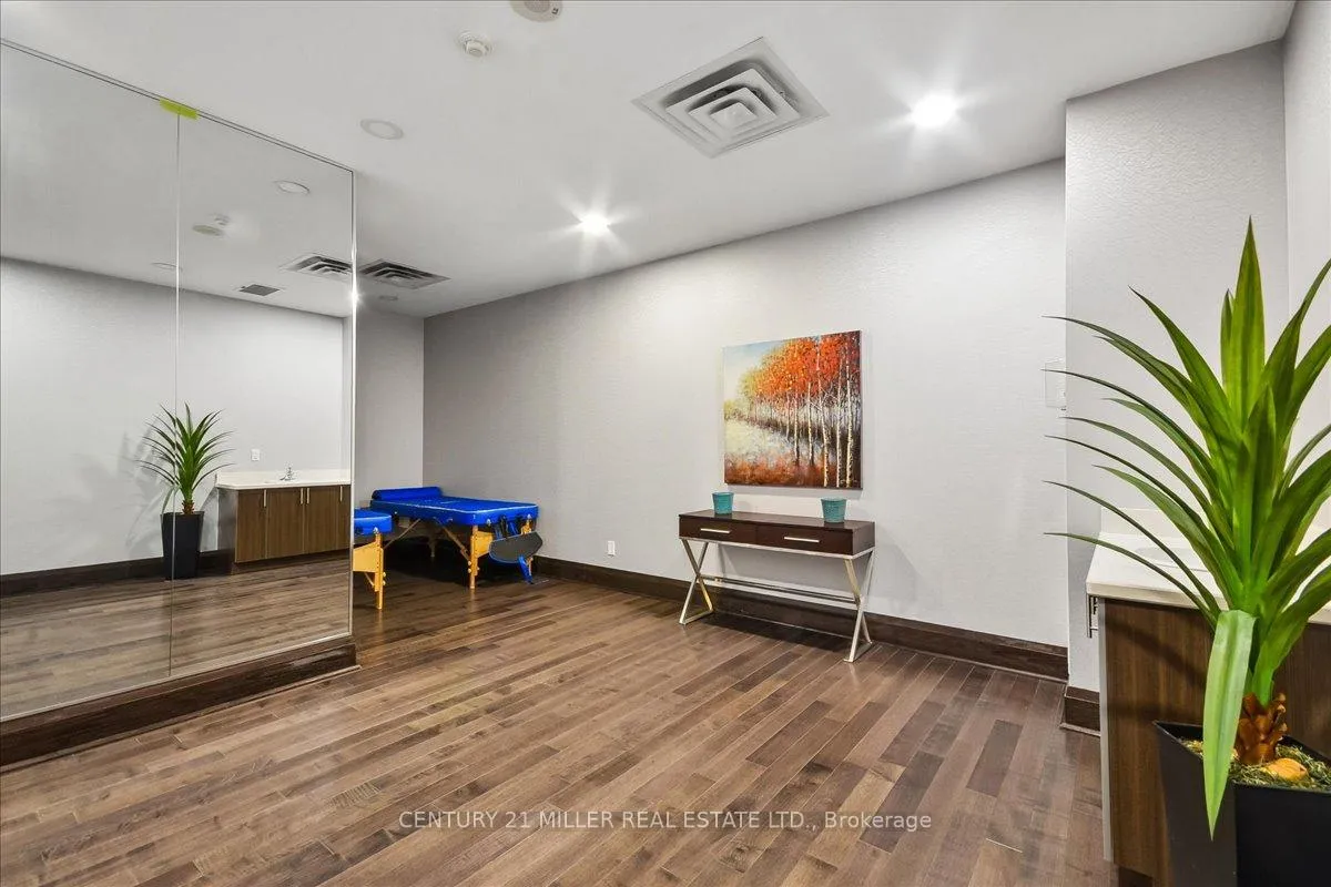 Photo 8 of Unit 326, 25 Lower Simcoe Street, Toronto, Waterfront Communities — HOMEH