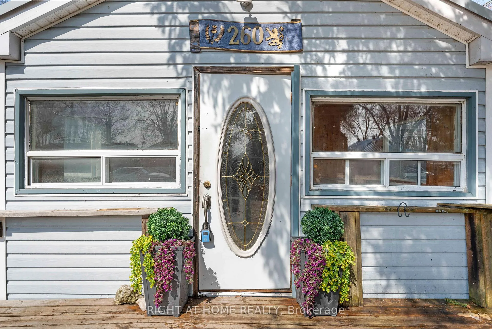 Photo 4 of 260 Beach Road, Innisfil, Gilford — HOMEH