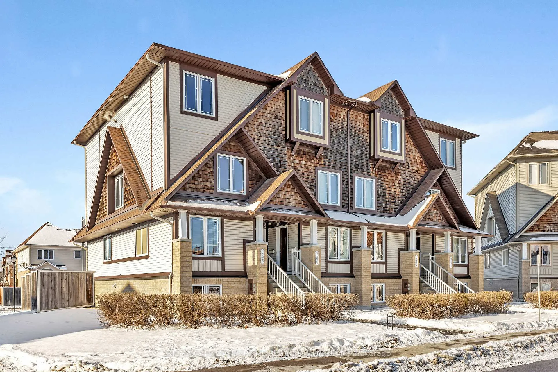 Photo 2 of 753 Lakeridge Drive, Ottawa, Avalon East — HOMEH
