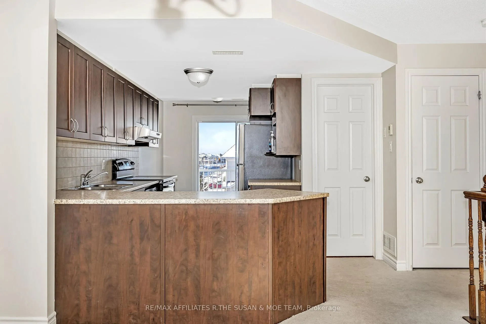 Photo 13 of 753 Lakeridge Drive, Ottawa, Avalon East — HOMEH