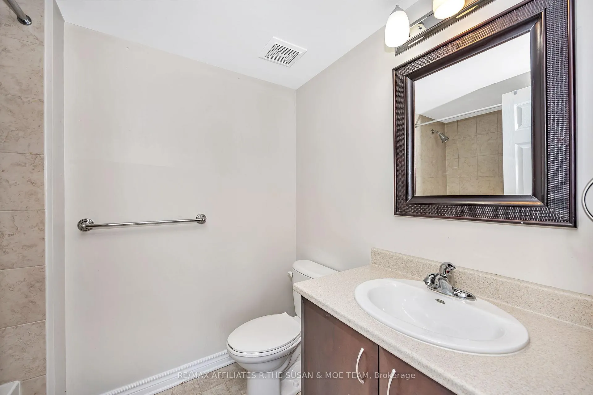 Photo 31 of 753 Lakeridge Drive, Ottawa, Avalon East — HOMEH