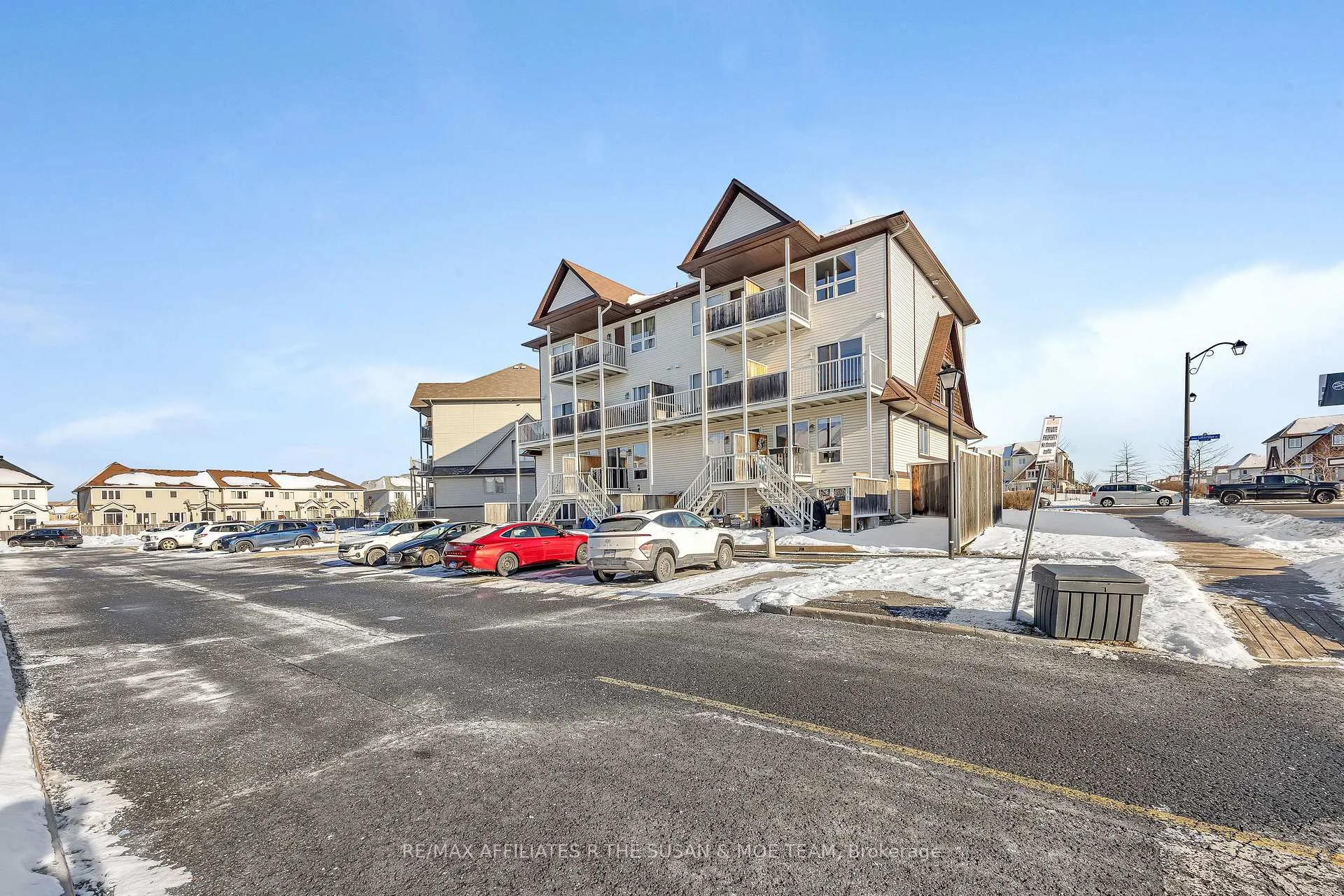 Photo 39 of 753 Lakeridge Drive, Ottawa, Avalon East — HOMEH
