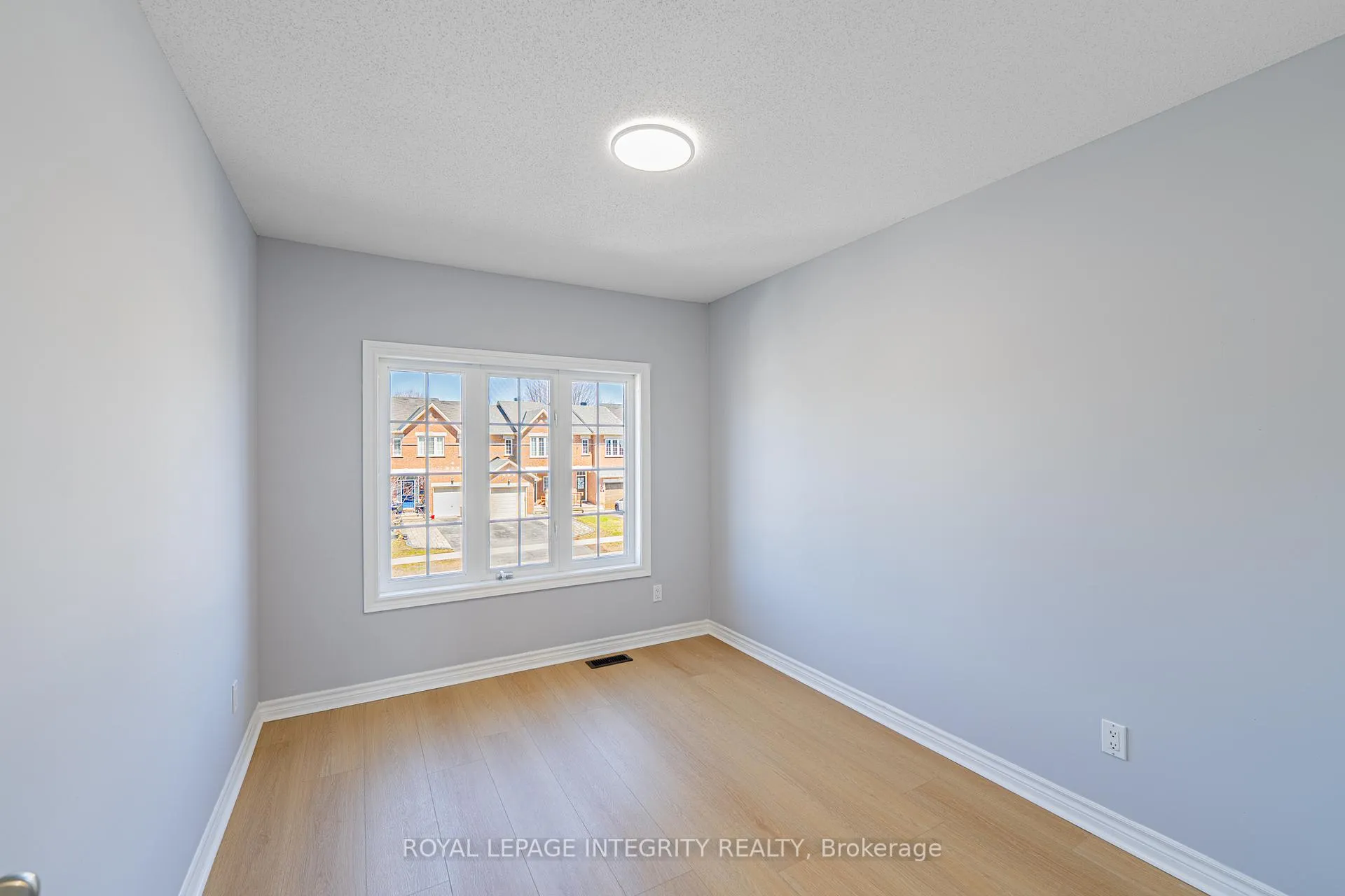 Photo 22 of 12 Saddlesmith Circle, Ottawa, Kanata - Emerald Meadows/Trailwest — HOMEH