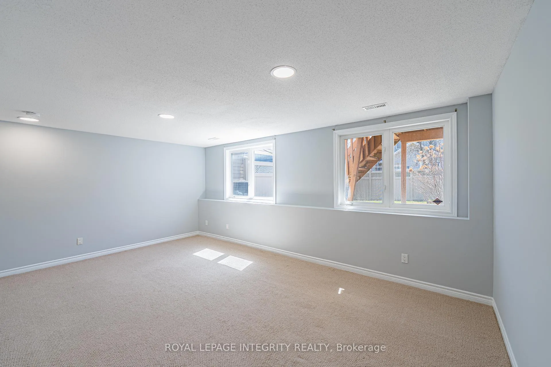 Photo 29 of 12 Saddlesmith Circle, Ottawa, Kanata - Emerald Meadows/Trailwest — HOMEH