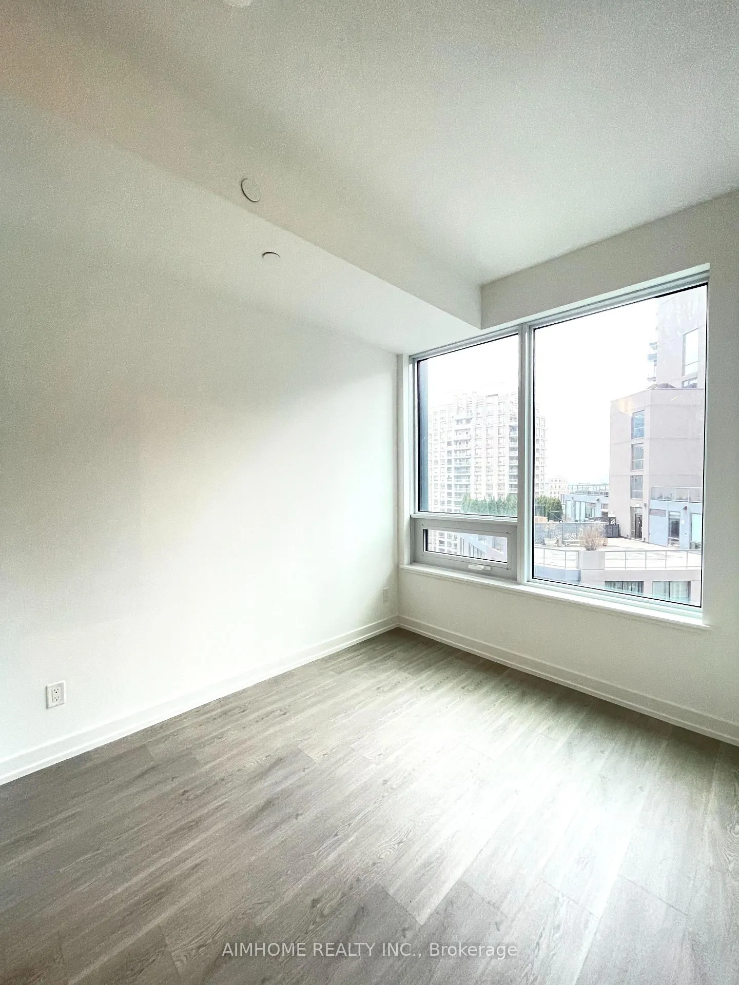 Photo 8 of Unit 2602, 8 Wellesley Street W, Toronto, Bay Street Corridor — HOMEH