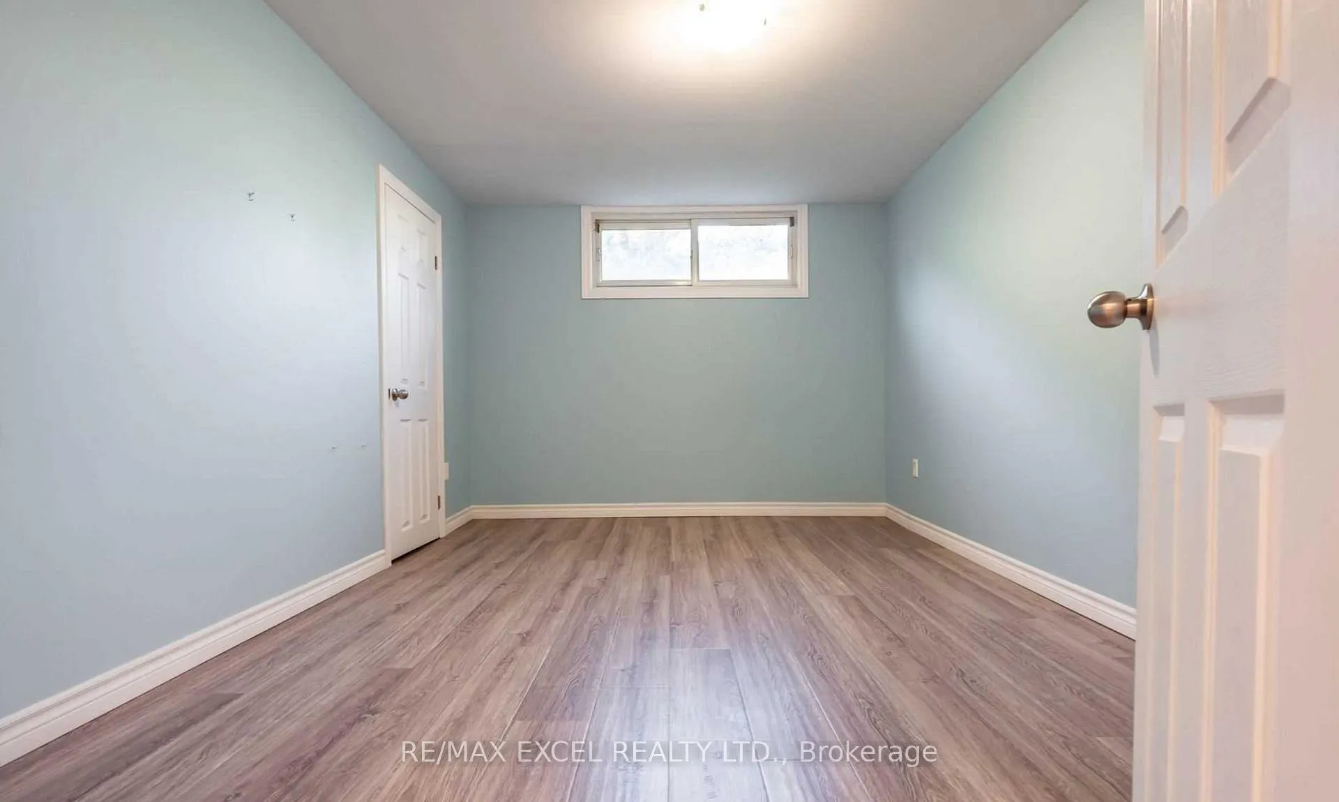 Photo 9 of 899 Glen Street, Oshawa, Lakeview — HOMEH