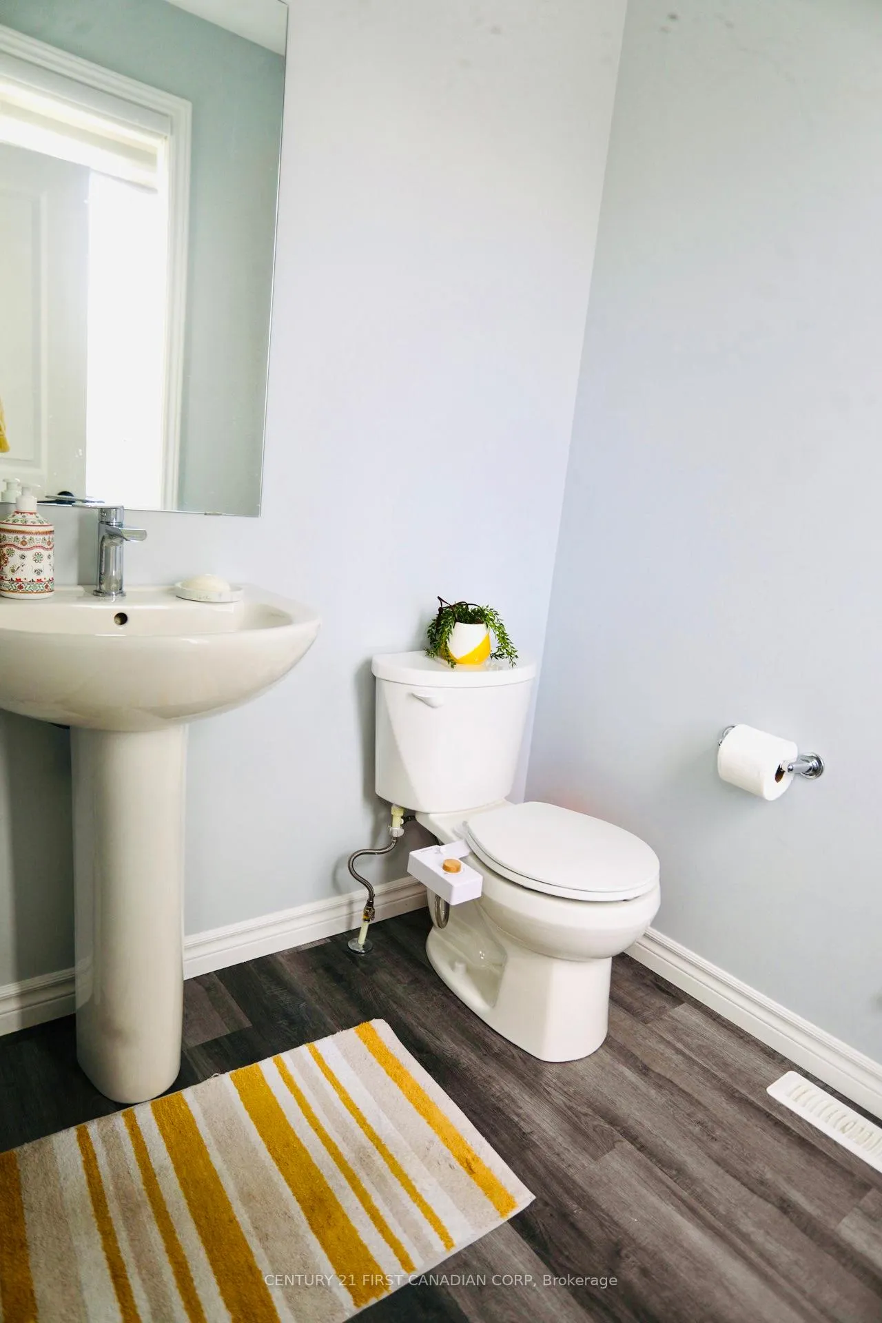 Photo 15 of 409 Callaway Road, London, North R — HOMEH