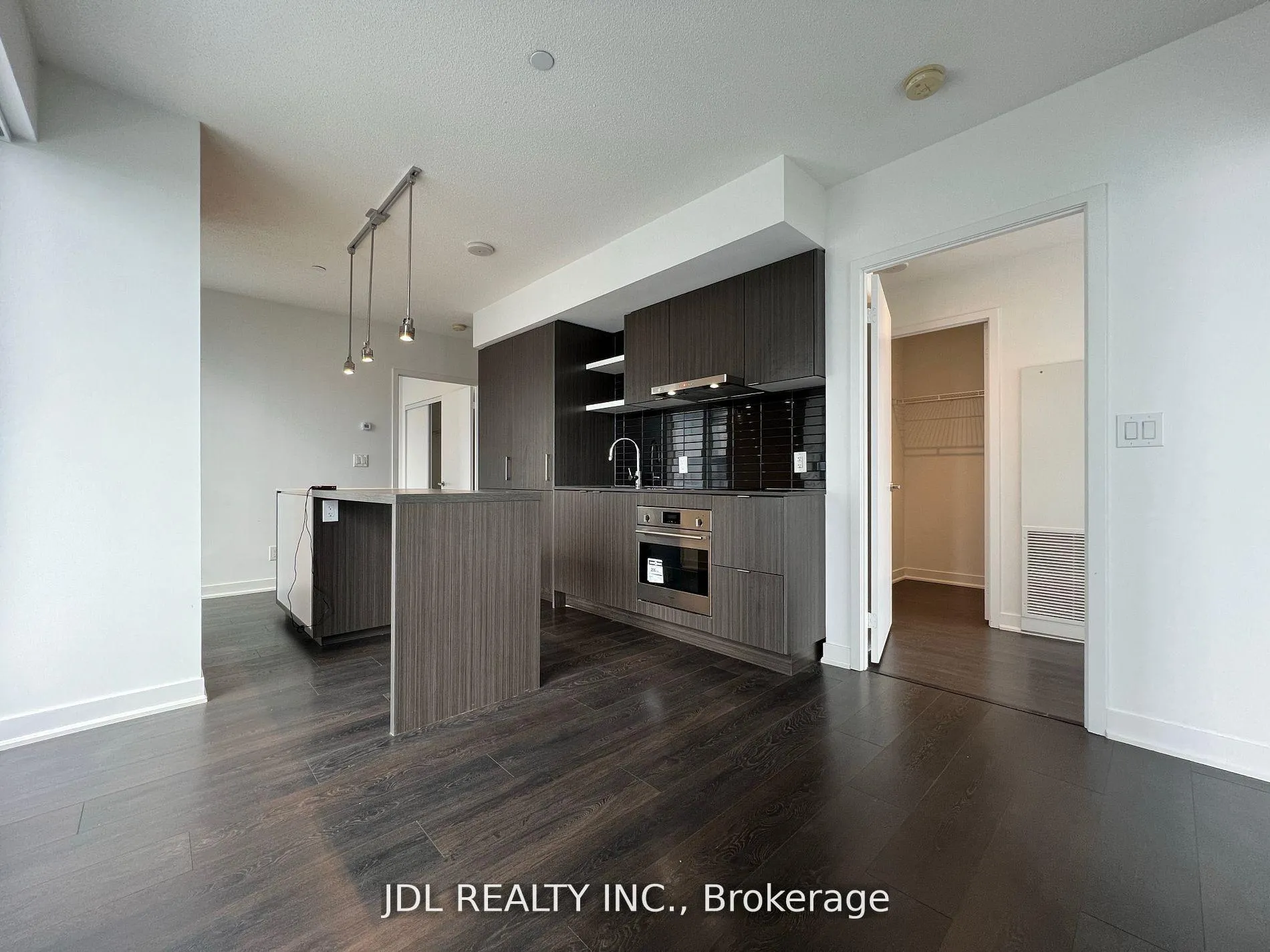 Photo 2 of Unit 3010, 88 Harbour Street, Toronto, Waterfront Communities — HOMEH