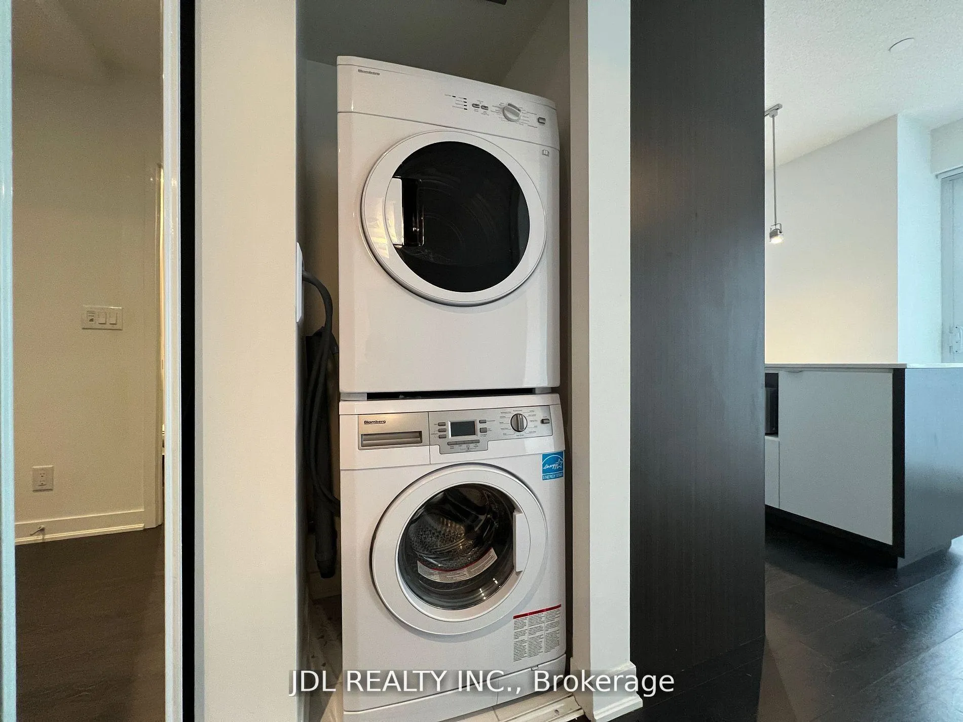 Photo 21 of Unit 3010, 88 Harbour Street, Toronto, Waterfront Communities — HOMEH