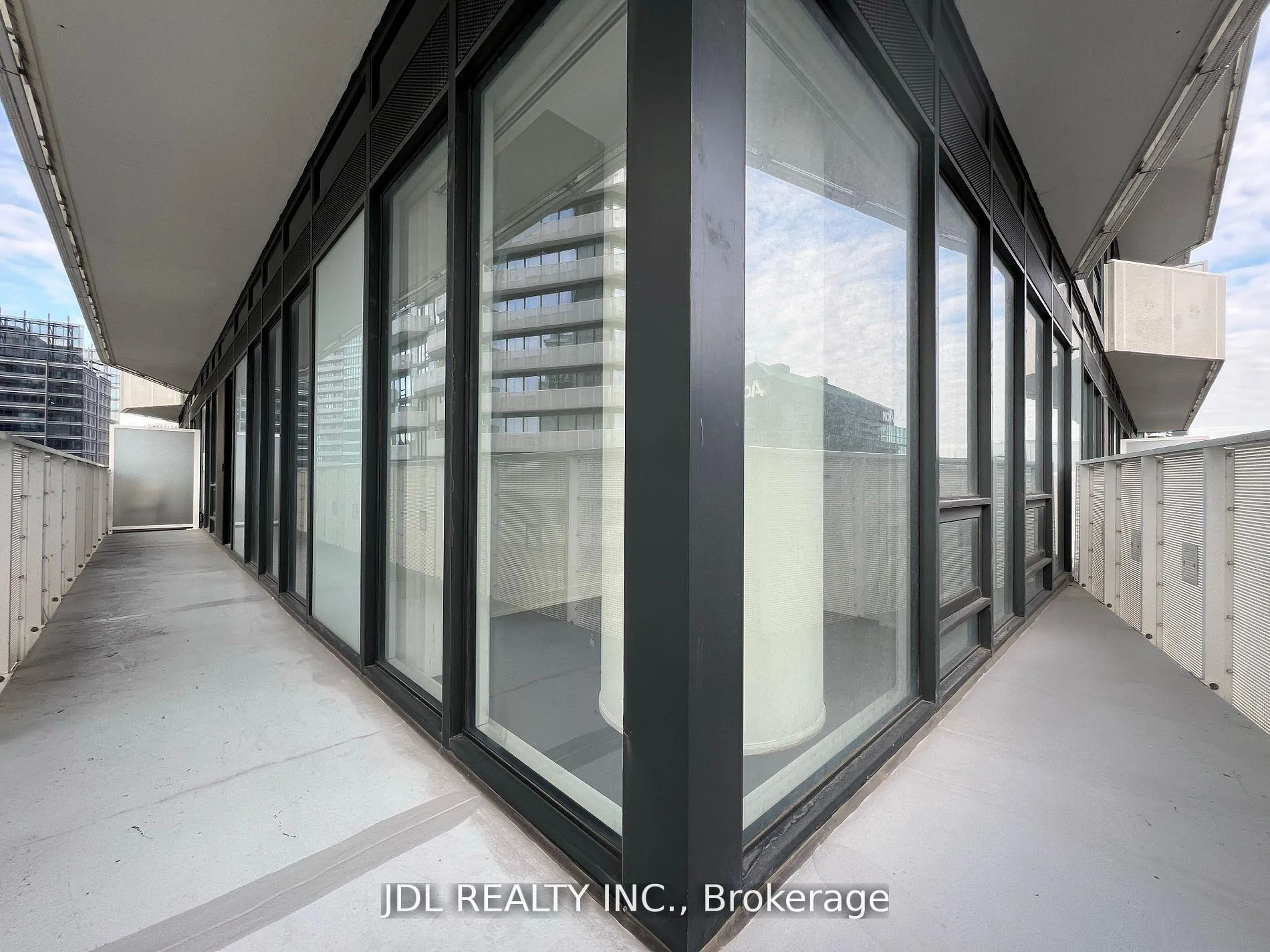 Photo 22 of Unit 3010, 88 Harbour Street, Toronto, Waterfront Communities — HOMEH