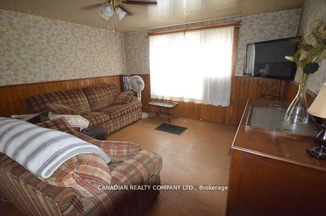 Photo 13 of 391 Raines Street, Georgina, Historic Lakeshore Communities — HOMEH