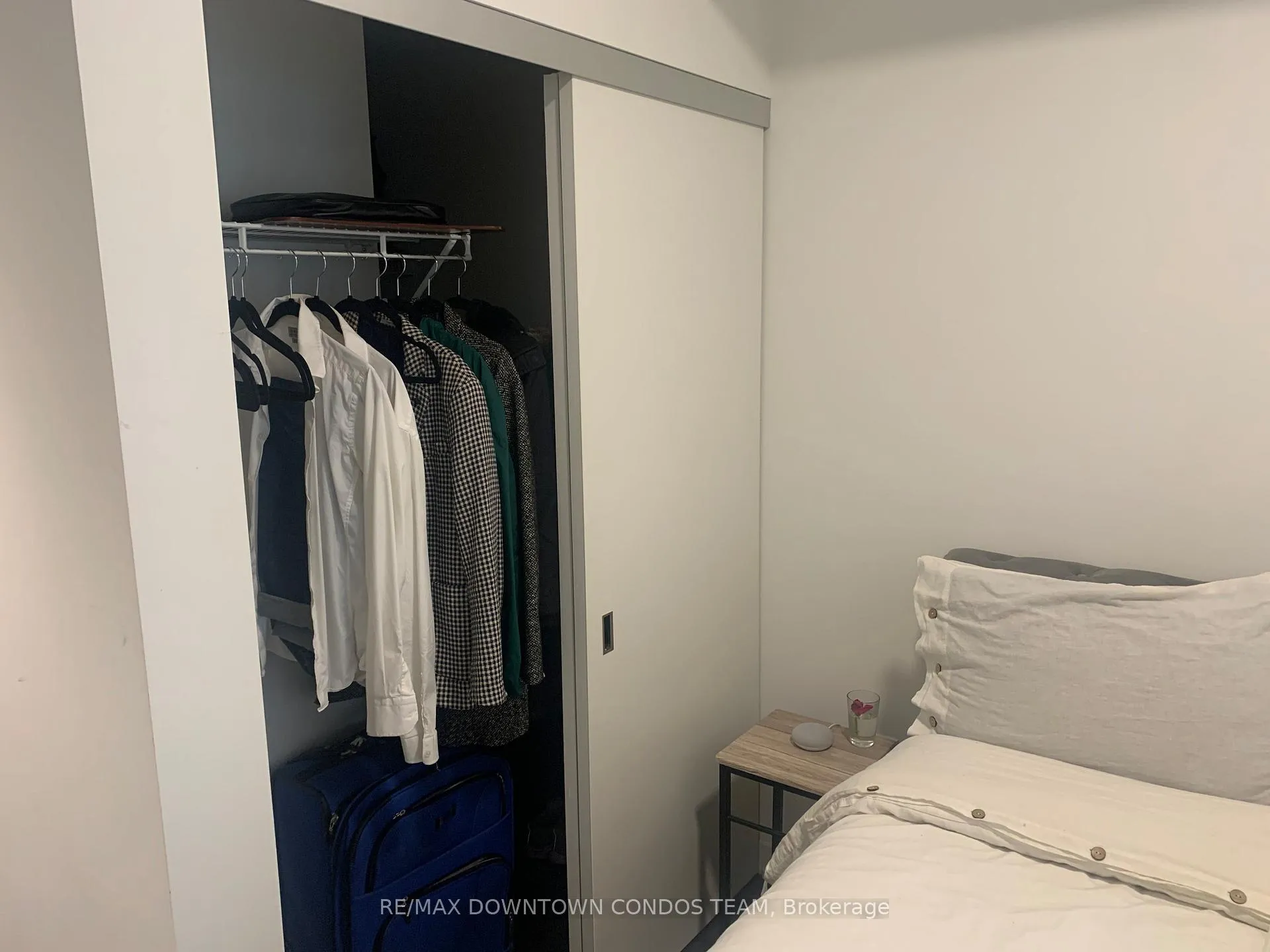 Photo 12 of Unit 812, 20 Richardson Street, Toronto, Waterfront Communities — HOMEH