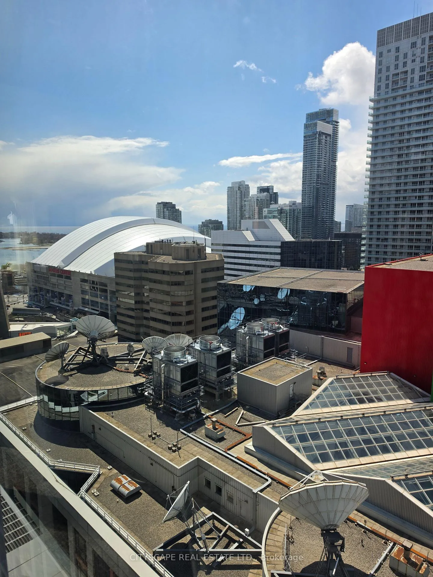 Photo 11 of Unit 4002, 183 Wellington Street, Toronto, Waterfront Communities — HOMEH