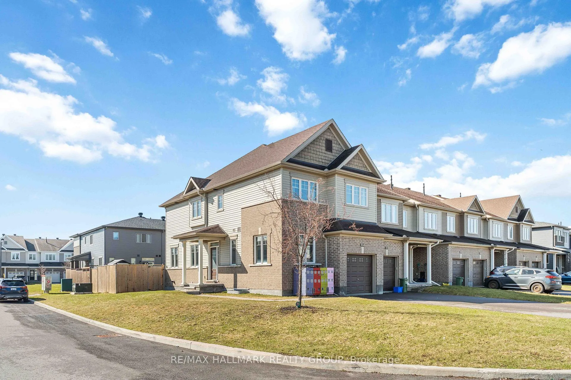 Front of 534 Hyssop Street