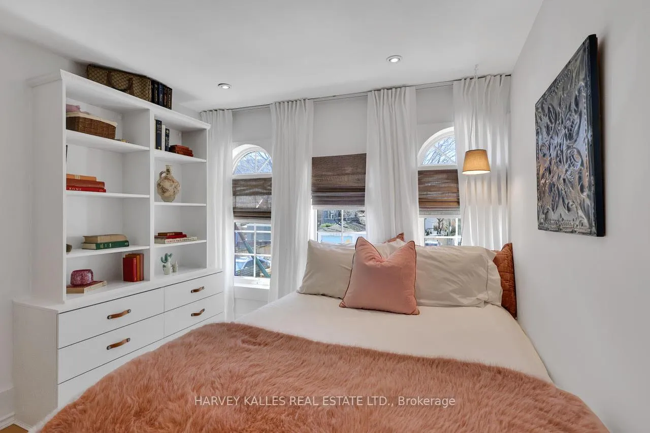 Photo 23 of 130 Morse Street, Toronto, South Riverdale — HOMEH
