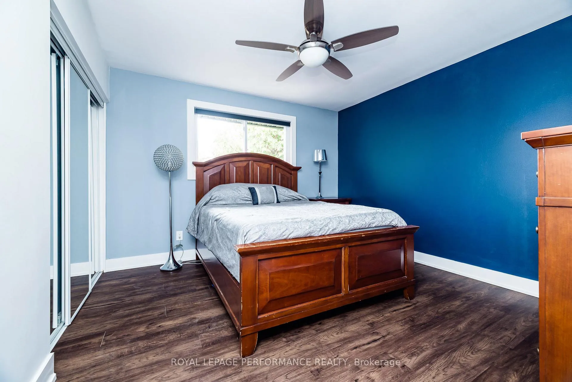 Photo 15 of 36 Largo Crescent, Ottawa, Meadowlands/Crestview — HOMEH