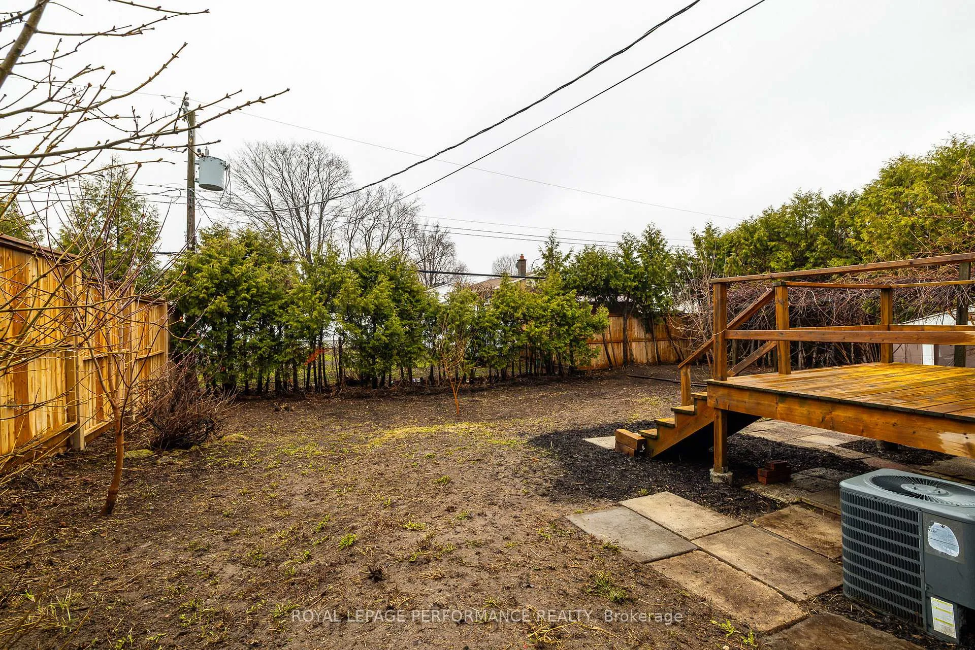 Photo 34 of 36 Largo Crescent, Ottawa, Meadowlands/Crestview — HOMEH