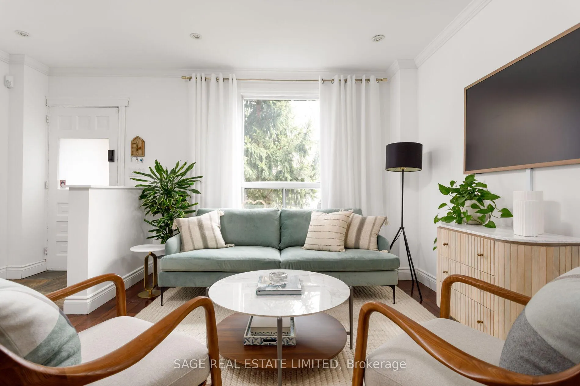 Photo 6 of 206 Hamilton Street, Toronto, South Riverdale — HOMEH